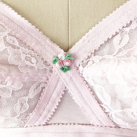 1960s Pink Lace Cone Bra Vintage Deep Scoop Back - Picture 5 of 7